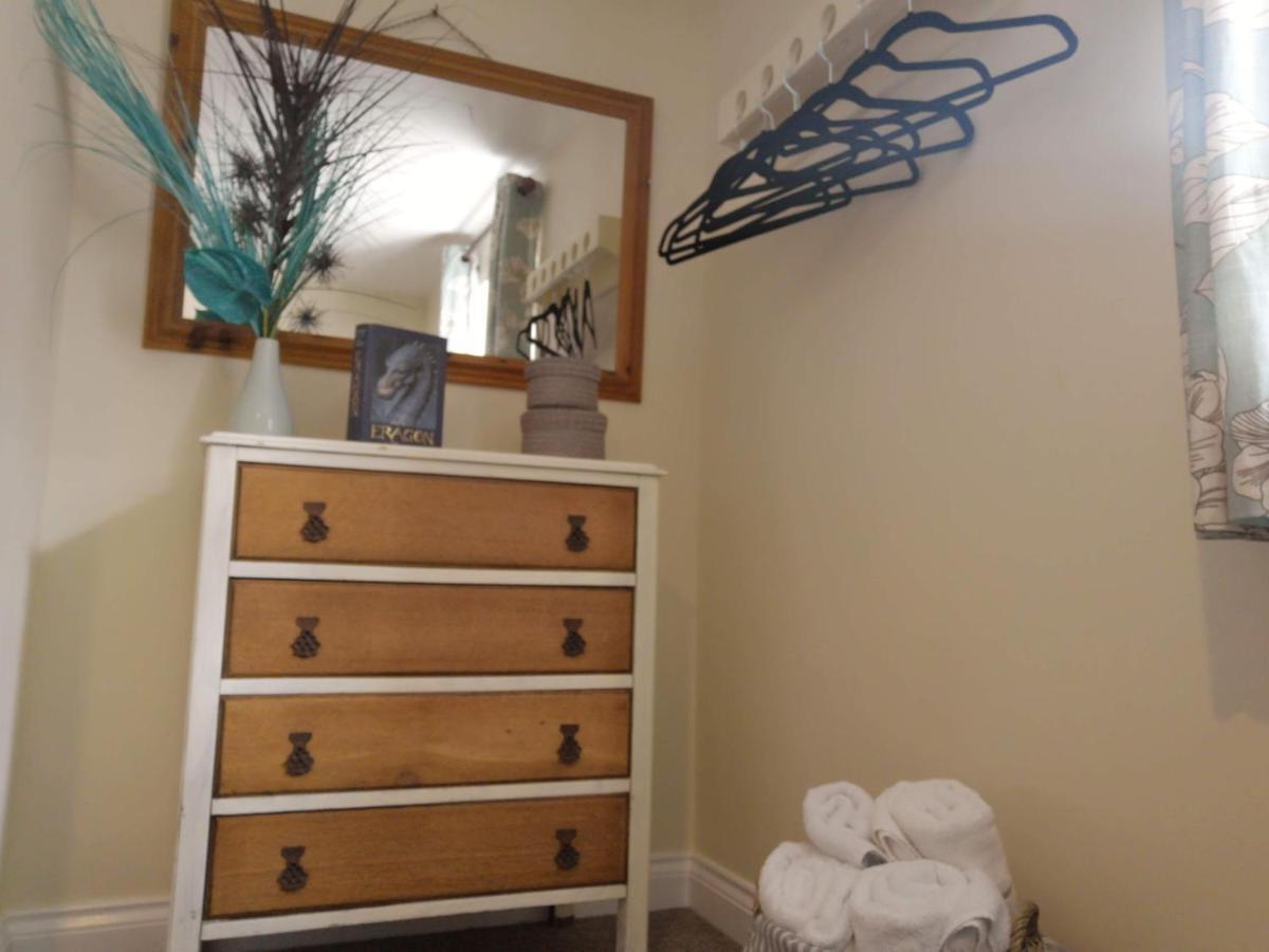 Coastal Escape Deal - 2 Bedroom House -Short Lets & Serviced Accommodation Buitenkant foto