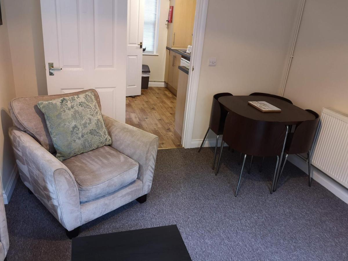 Coastal Escape Deal - 2 Bedroom House -Short Lets & Serviced Accommodation Buitenkant foto